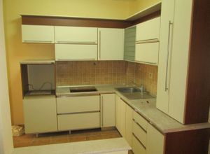 Apartment, Mpotsari