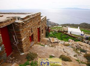 Detached House, Panormo
