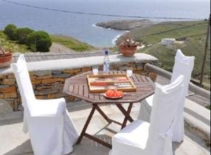 Βίλλα προς πώληση Κύθνος 290 τ.μ. 5 Υπνοδωμάτια