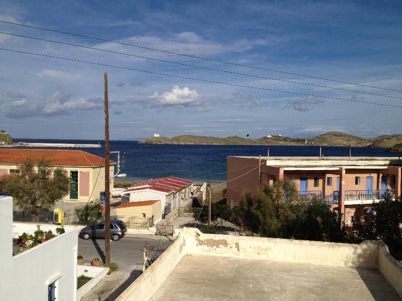 Photo 78377459