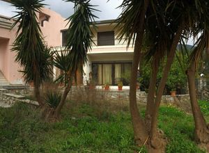 Μεζονέτα προς πώληση Καλαμάτα Λαίικα 350 τ.μ. 4 Υπνοδωμάτια
