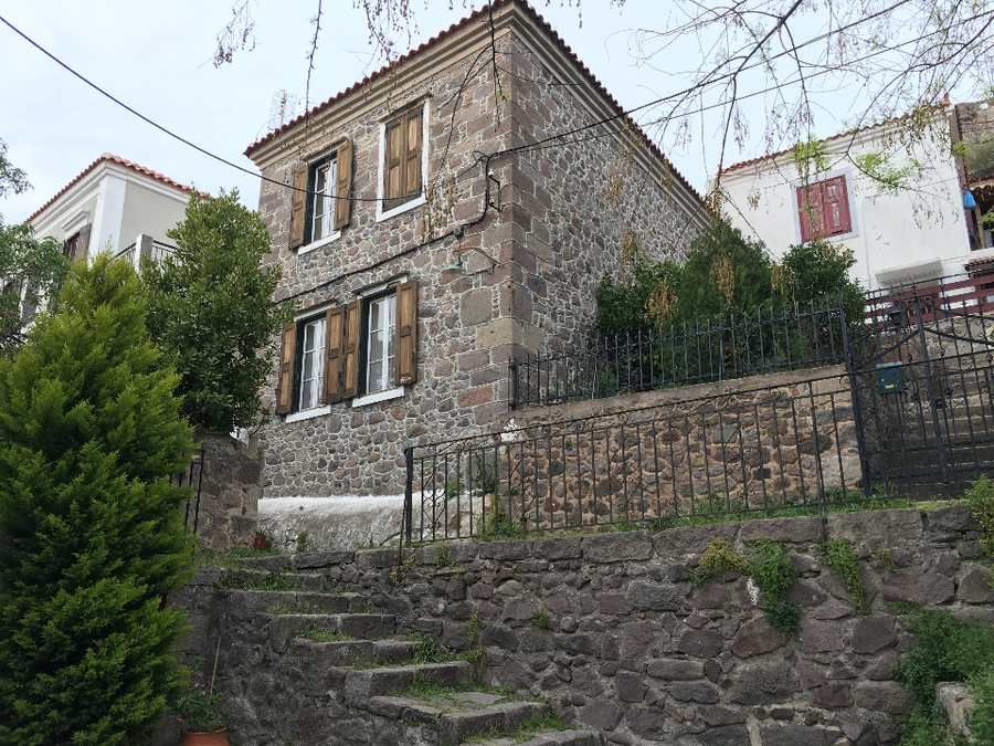 Detached House for sale Lesvos Mithimna