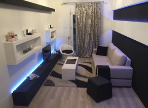 Apartment, Analipsi