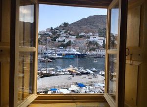 Διαμέρισμα προς πώληση Ύδρα 244 τ.μ. 4 Υπνοδωμάτια
