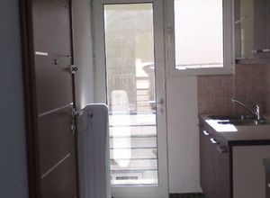 Studio/Γκαρσονιέρα, Φρεαττύδα