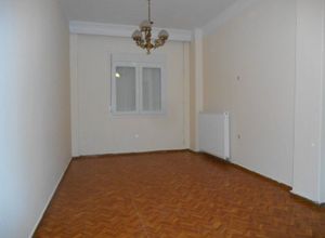 Apartment, Kato Toumpa