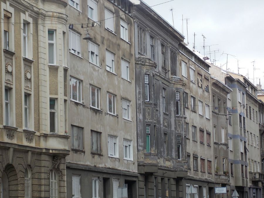 Photo 98690615