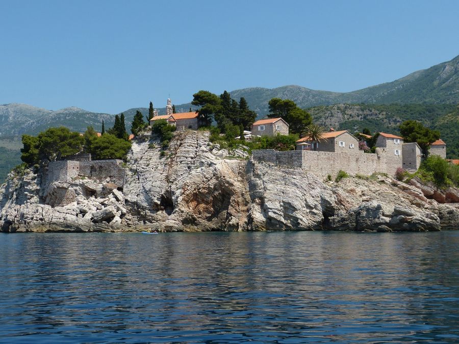 Fotografija 98700047